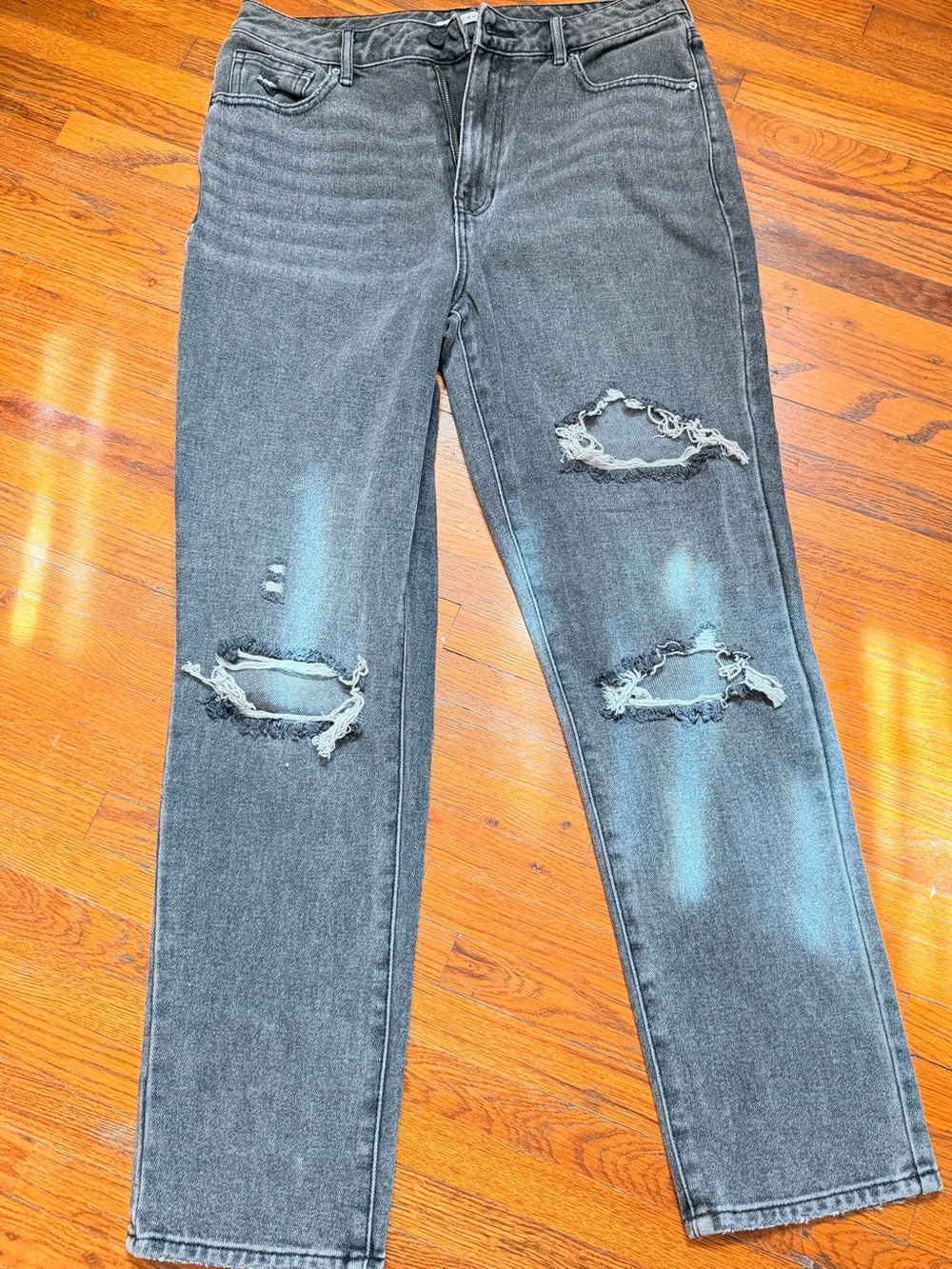 PacSun Black Distressed High Rise Mom Jeans Size 29